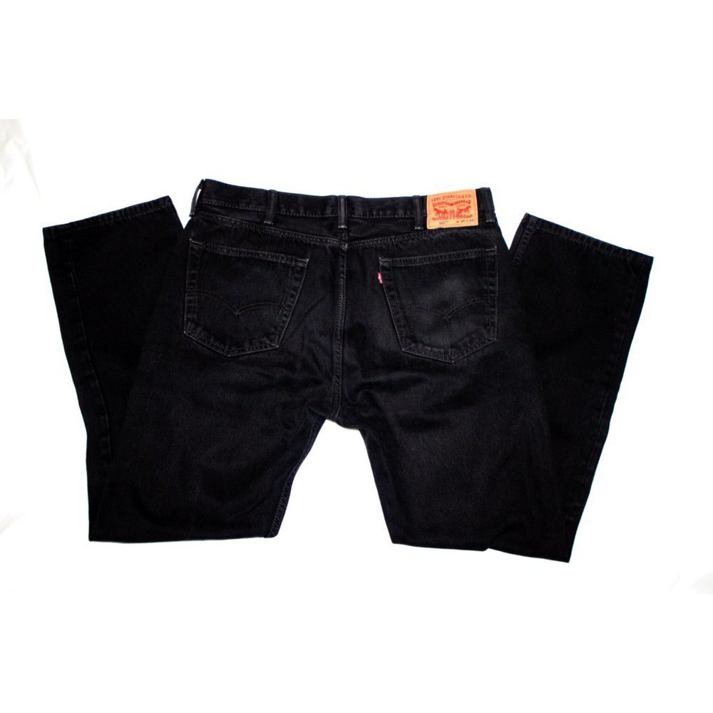 SOLD Levi's 505 Regular Fit Men's Black‎ Jeans Size W 38 L 34